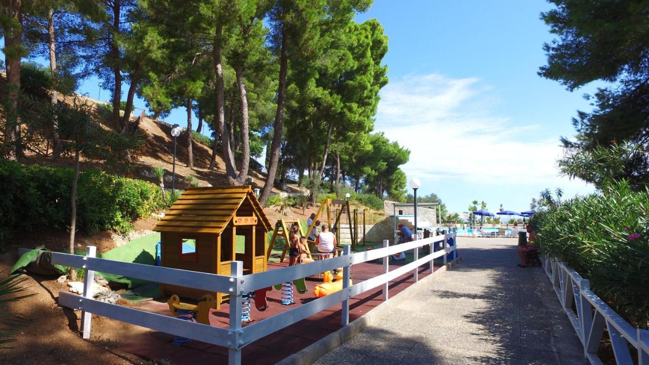 Villaggio Santo Stefano Vieste Bagian luar foto