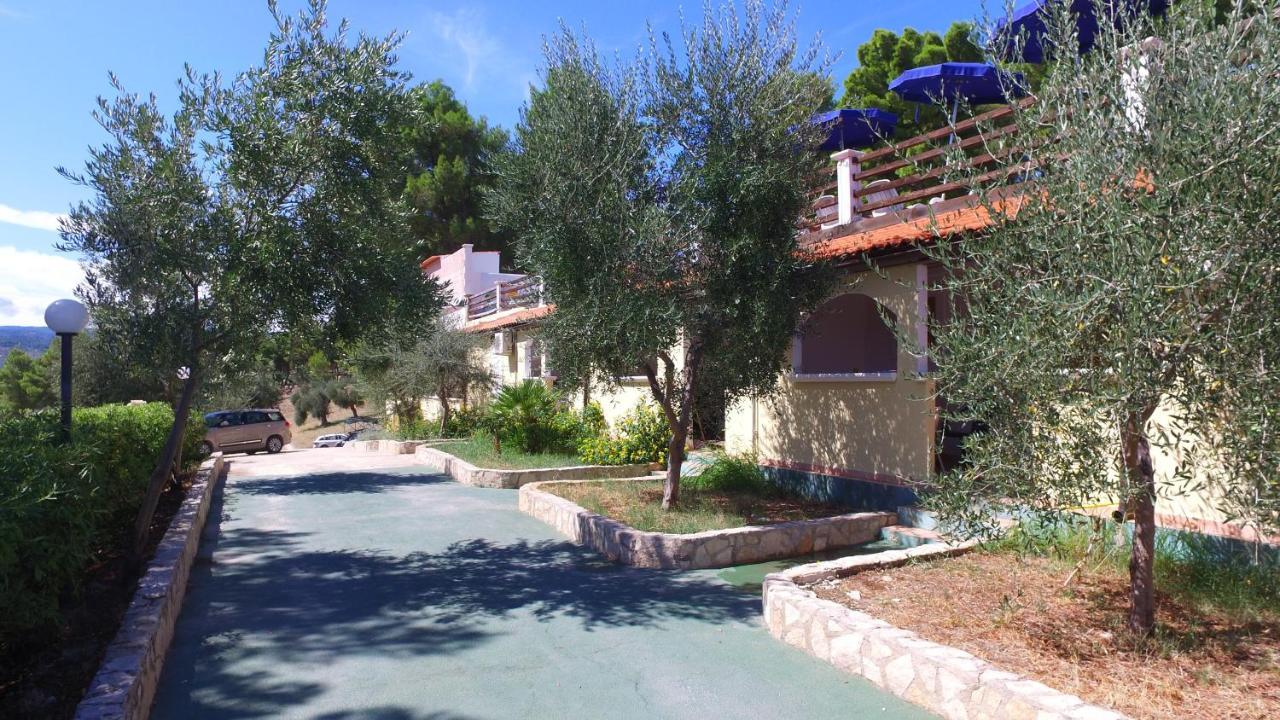 Villaggio Santo Stefano Vieste Bagian luar foto