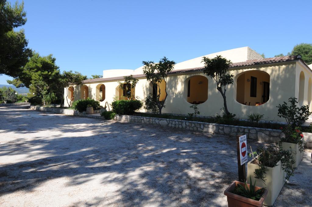 Villaggio Santo Stefano Vieste Bagian luar foto