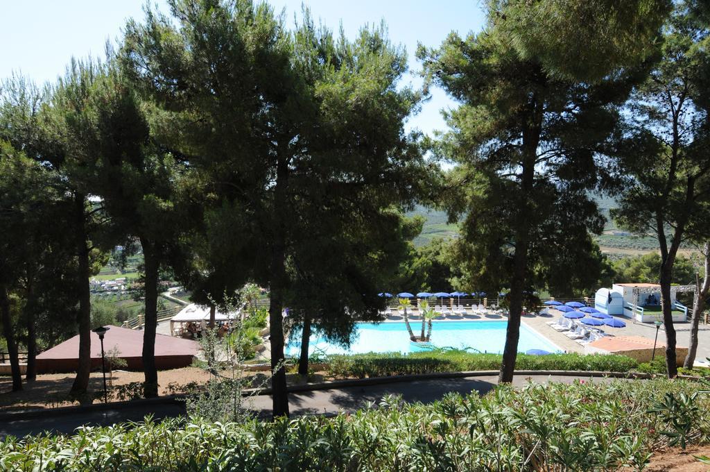 Villaggio Santo Stefano Vieste Bagian luar foto