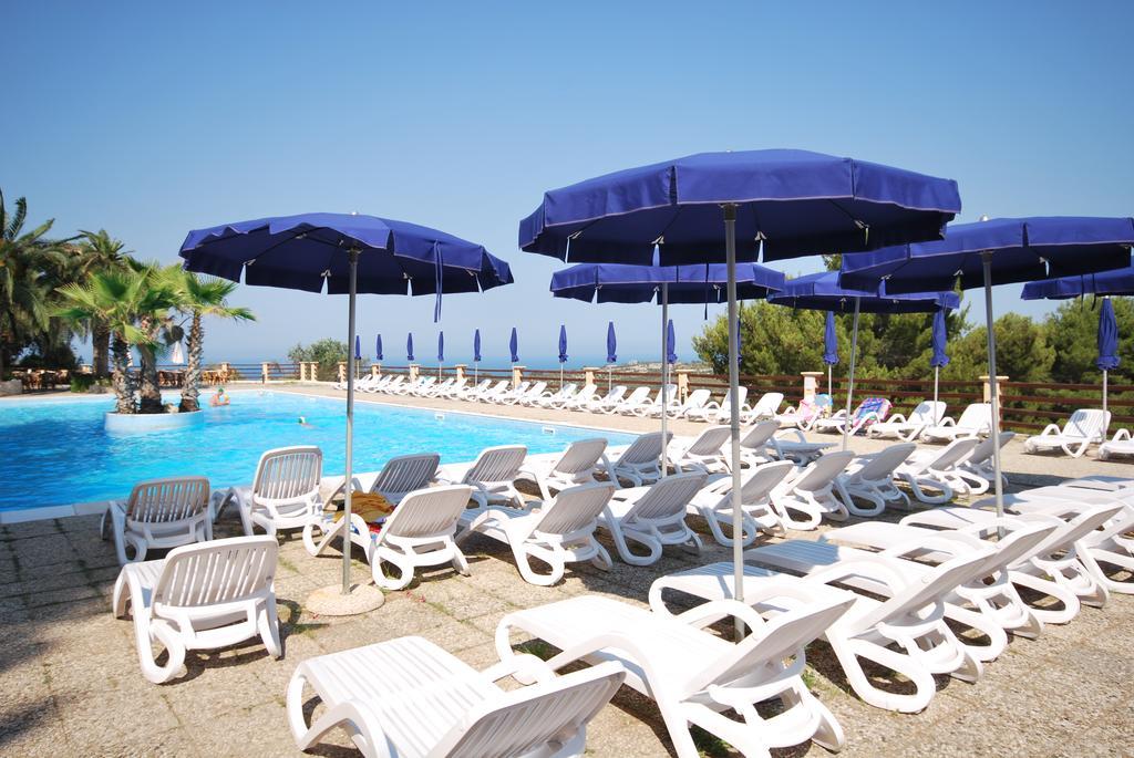 Villaggio Santo Stefano Vieste Bagian luar foto